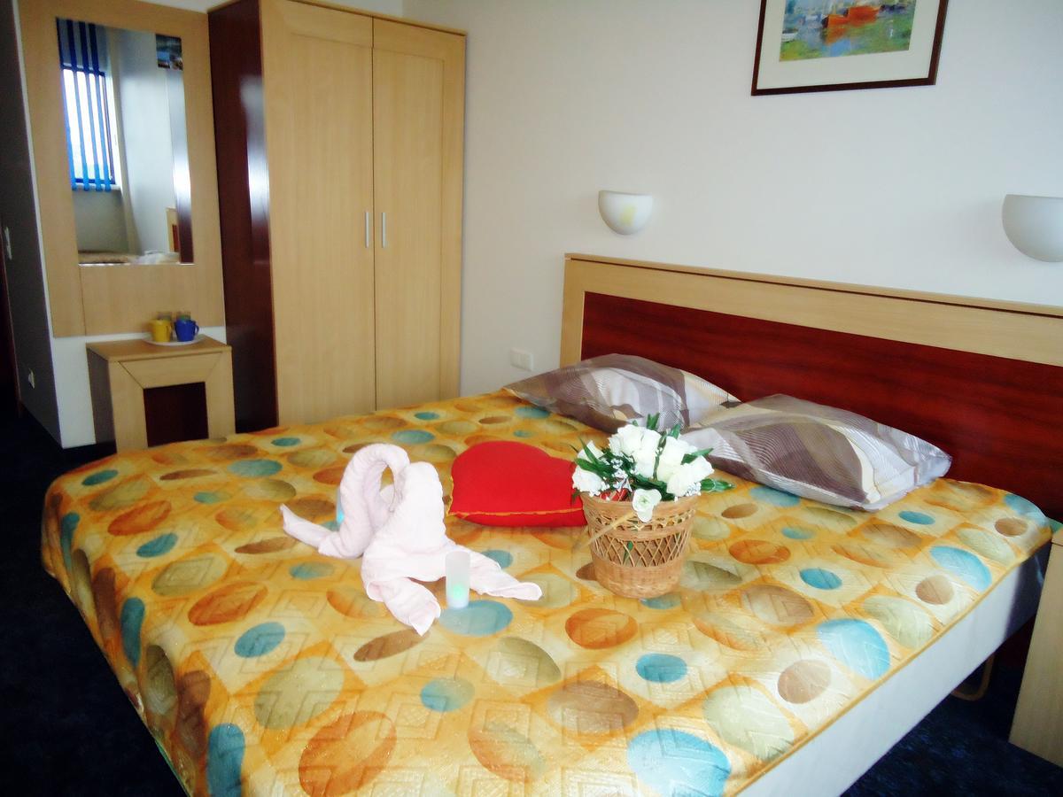 Tanagra Hotel Вильнюс Экстерьер фото